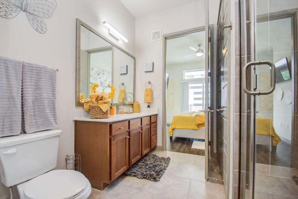 Luxury Living Downtown Houston Kingbed. Leilighet Eksteriør bilde