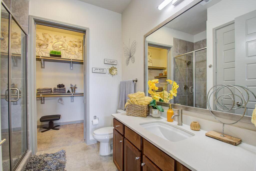 Luxury Living Downtown Houston Kingbed. Leilighet Eksteriør bilde
